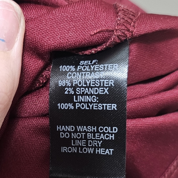 Lulu's Burgundy midi dress puff sleeves - Picture 6 of 7